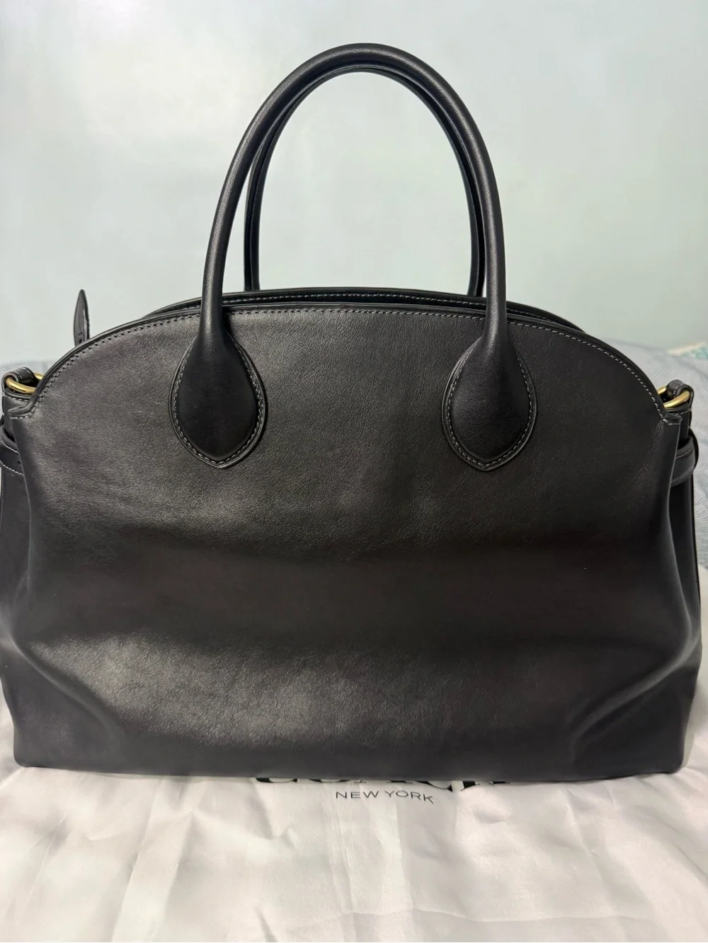 Coach Empire 40  Black Leather Handbag